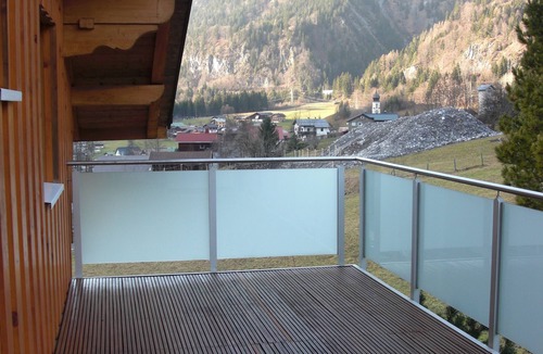 Wald am Arlberg Apartment | Wonderful apartment with fantastic view Top 2 (2nd floor)