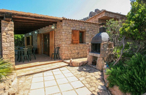 Costa Paradiso Villa | Wonderful private villa for 12 people with private pool, WIFI, TV and pets allowed