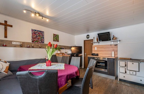 Ebene Reichenau House | Wonderful private villa for 12 people with WIFI, TV, balcony and pets allowed