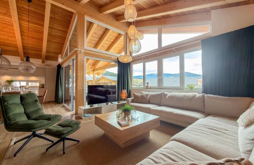 Sankt Lambrecht House | Wonderful ski in-ski out chalet with playroom