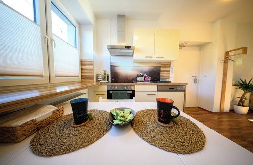 Krumpendorf am Woerther See Apartment | Wörthersee Retreat Krumpendorf: Stylish apartment with flair