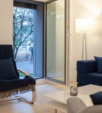 2,5 Zi Design Loft Wohnung mit Gartensitzplatz in Basel