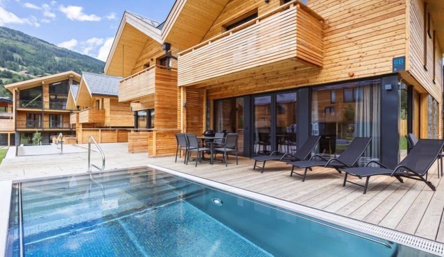 #7a mit Sauna & Pool by Interhome