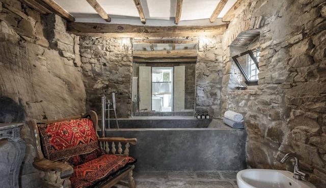 A unique ancient water mill beautifully renewed in Tuscany in Loro Ciuffenna