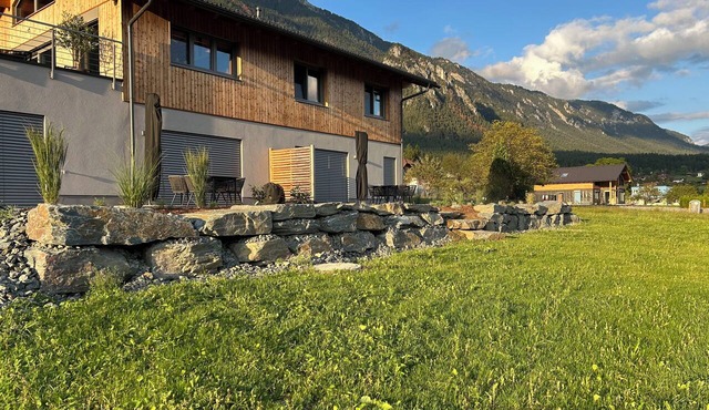 About Stella – Modern "Dobratsch" Vacation Rental on Lake Pressegger See & Nassfeld