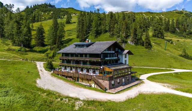 ALPEN ARNIKA Hotel & Restaurant