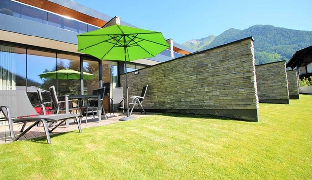 Apartment in Neukirchen near Ski Lift