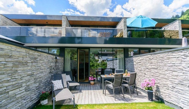 Apartment in Neukirchen near Ski Lift & Sauna