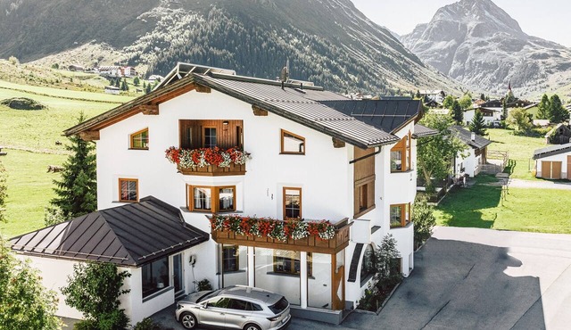 Apart Zimalis - apartment for 4-5 people (2 bedrooms) in the Tyrolean mountains