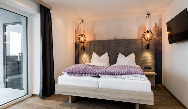 Apartment "Grauzone Grossarl Nr. 5 Mountain" with Mountain View, Private Terrace and Wi-Fi