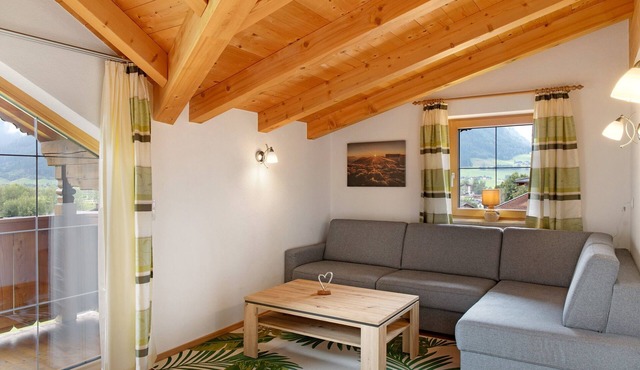 Apartment 'Haus Brugger' with Mountain View, Shared Garden and Wi-Fi in Uttendorf