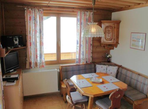 Apartment in Nassfeld near Ski Slopes