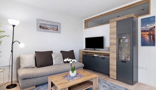 Apartment 'König' with Mountain View, Shared Terrace and Wi-Fi in Lustenau
