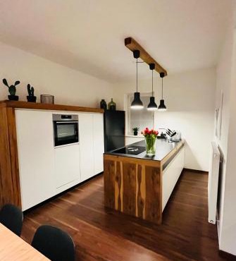Apartment Leo6 Privatzimmervermietung