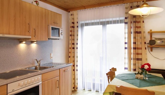 Apartment with 2 bedrooms - Wechselberger, House