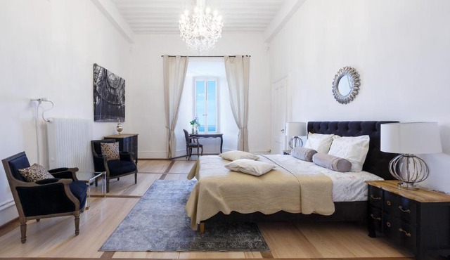 Authentic Middle Ages apartment in the Castle in Clarens