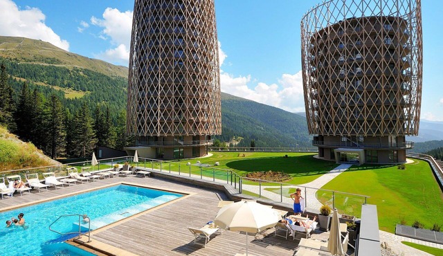 Beautiful apartment for 4 people with pool, WIFI, TV, terrace, panoramic view and parking