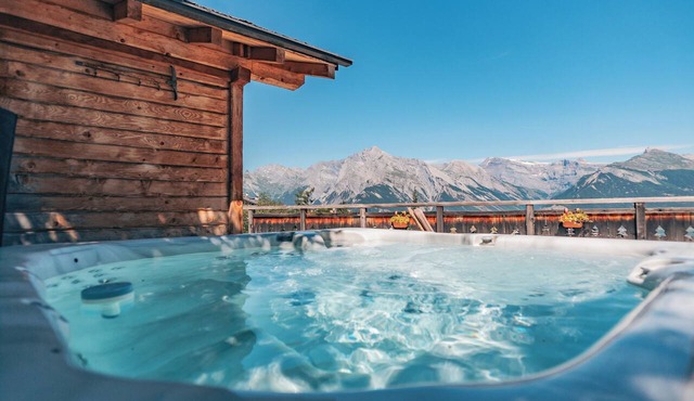 Beautiful chalet in the Swiss Alps with stunning views and private hot tub in Haute Nendaz