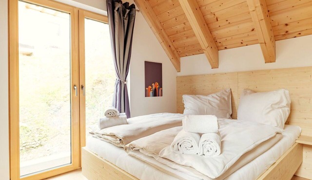 Beautiful private villa for 8 people with TV, terrace and pets allowed