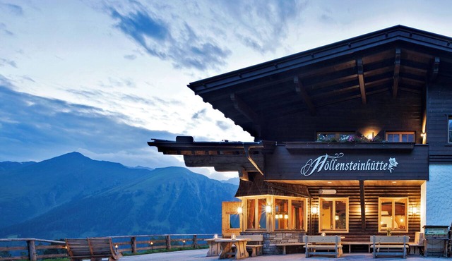 Berggasthaus Höllensteinhütte in Tux