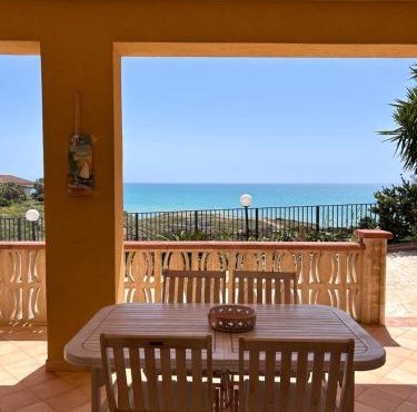 Blue Horizon Villa in Agrigento