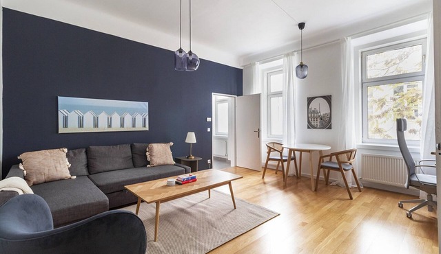 Blueground | Mariahilf, fully furnished & ready