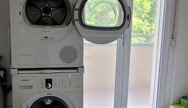 Camera privata, palestra - percorso verde e ceramica in PG