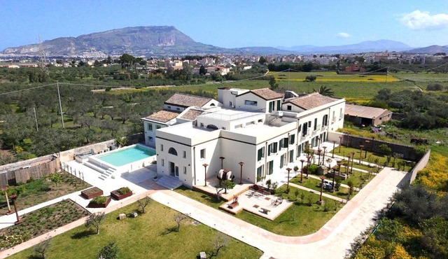 Casale Michele Limone in Paceco