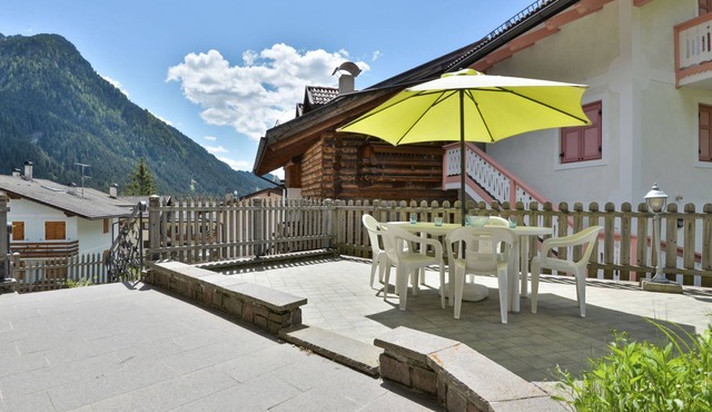 Cecilia by Interhome in Campitello
