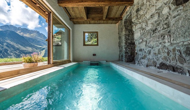 Chalet 'Dolomites Cesa Del Louf' with Mountain View and Terrace in Arabba
