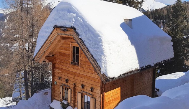 Chalet on the Turracher Hoehe with pool and sauna