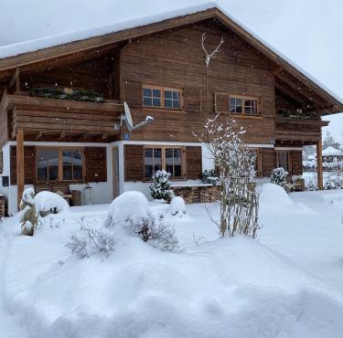 Chalet Tirolia