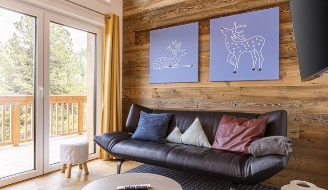 Chalet with 4 Bedrooms and Sauna