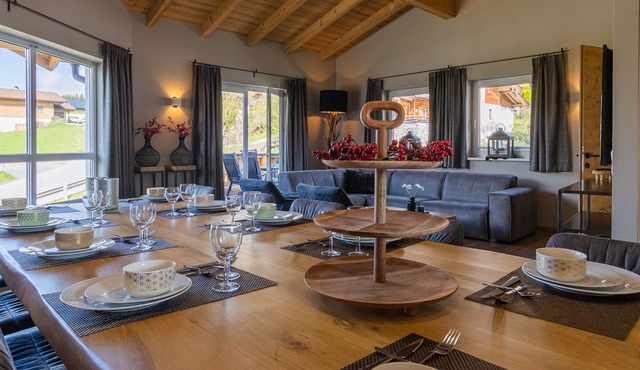 CHALET with COSINESS | SAUNA | WIFI | WATERFALL SHOWERS