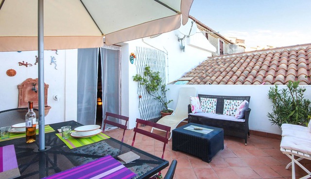 Characteristic Cilento house in the heart of the historic center of Castellabate, tastefully furnish in Castellabate