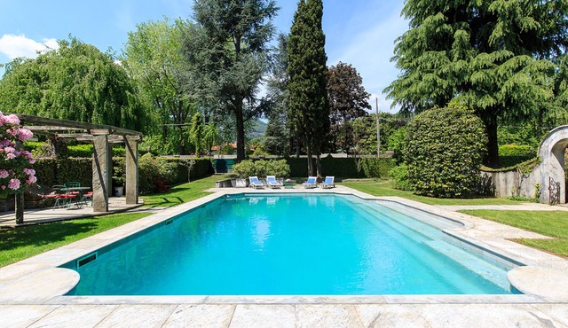 Charming and laid-back family home with private pool! - Villa Ida in Lesa