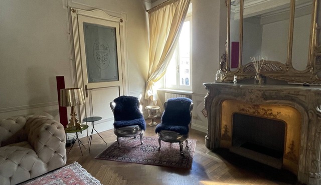 Charming apartment in Piazza Grande Modena in Modena