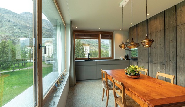 Chesa Piol - Stylish apartment with wellness & panorama in Maloja