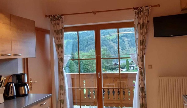 Children's apartment at the organic farm ENZIAN in Forstau