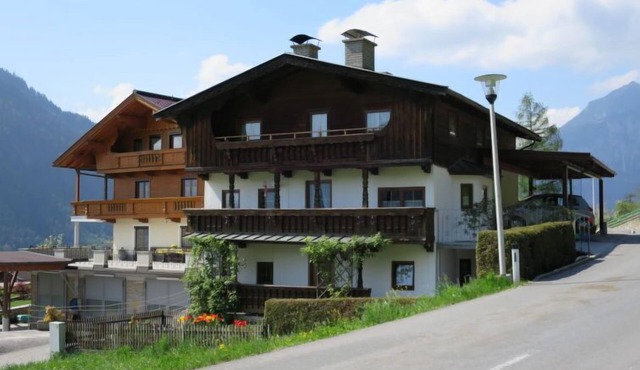 Comfortappart Eberharter by Interhome in Fügen