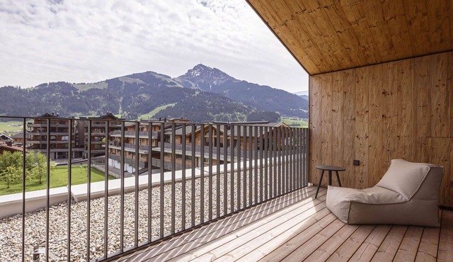 Cosy apartment for 6 people with WIFI, TV, terrace, panoramic view and parking