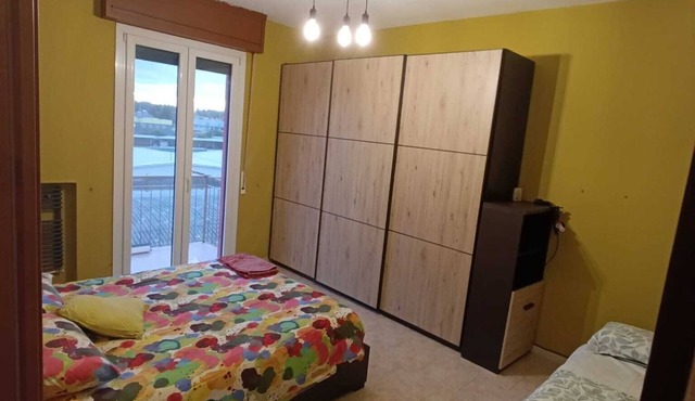 Cozy abode close to all services, historic center, fairgrounds and Hospital in Ferrara