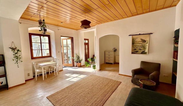 Danube Atelier – The Garden Apartment