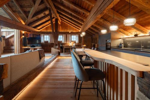 DOLOMITISCAPE CHALET in Badia