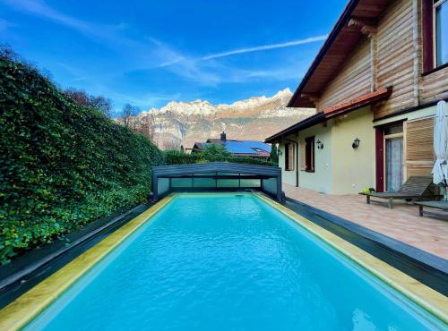 Doodle's Amazing Chalet -Walensee - Flumserberg - Churfirsten - Heidiland - Pool - Sauna in Mols