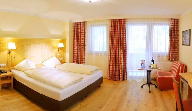 Double room "Deluxe" - Hotel Bischofsmütze in Filzmoos