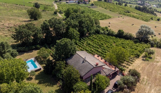 Exclusive Duplex Apartment with pool and view in Strognano