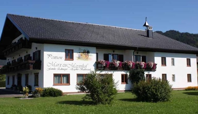Family Room 14 - Marx zu Mayerhof Guesthouse in Innerschwand am Mondsee