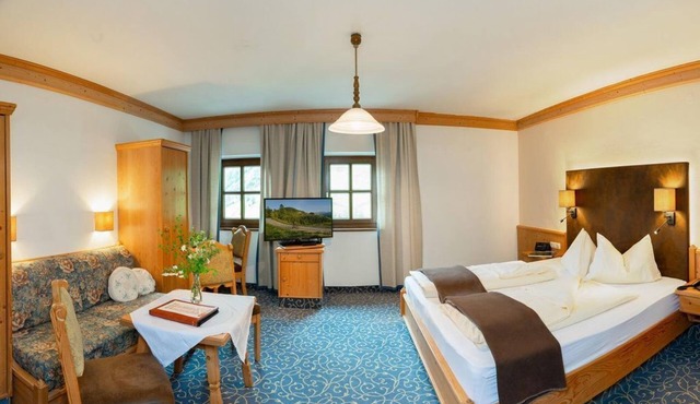 Family room "GEBORGENHEIT" B&B - Naturhotel Hüttenwirt