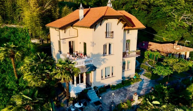 FANTASTIC VILLA WITH TERRACE in PERLEDO